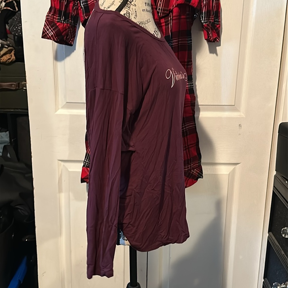 Victoria's Secret Open Back Long Sleeve Sleep Shirt - Picture 3 of 6